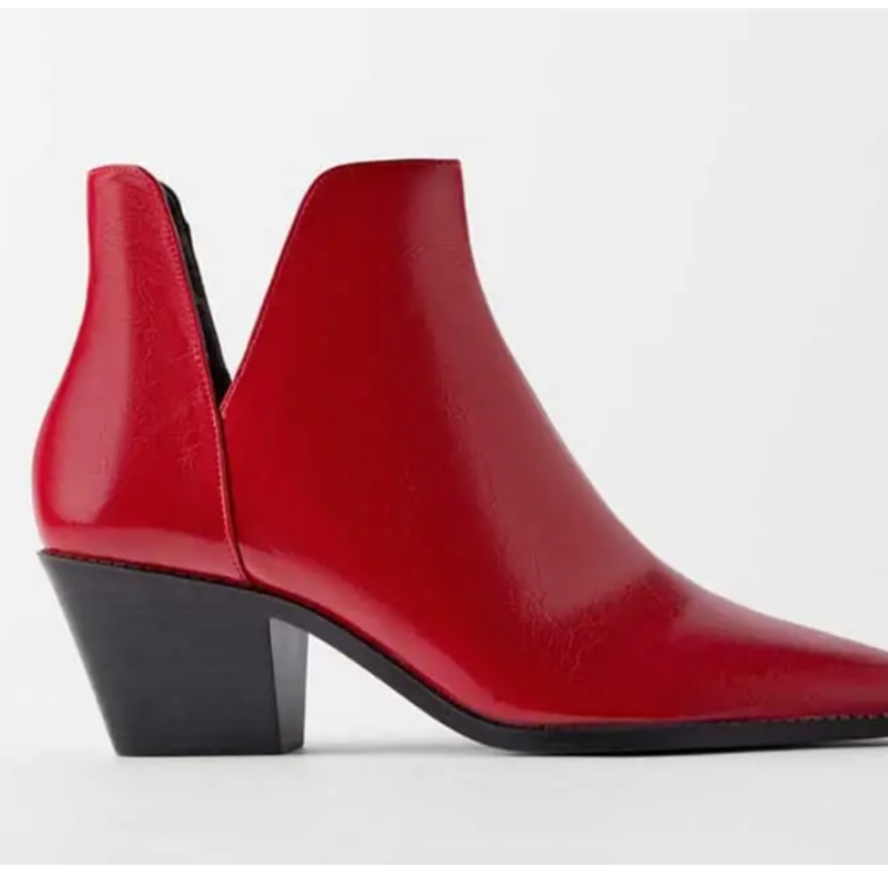 Super Sexy Cherry Red Ankle Booties with Block Heel. Size 41 EU/ Size 9 women
